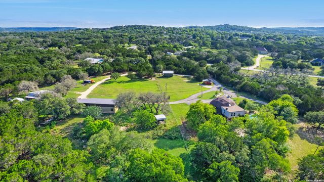 34 J WILLIAMS RD, Boerne, TX 78006