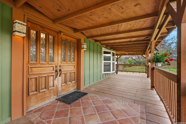 34 J WILLIAMS RD, Boerne, TX 78006
