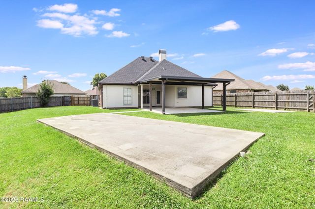 109 Country Mile Drive, Youngsville, LA 70592