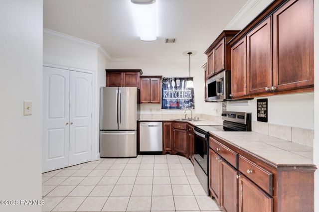 109 Country Mile Drive, Youngsville, LA 70592