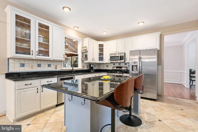 6531 BURGUNDY LN, Clarksville, MD 21029