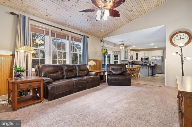 6531 BURGUNDY LN, Clarksville, MD 21029