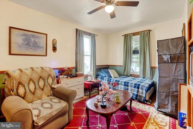 44 GLEN AVE, Glen Rock, PA 17327