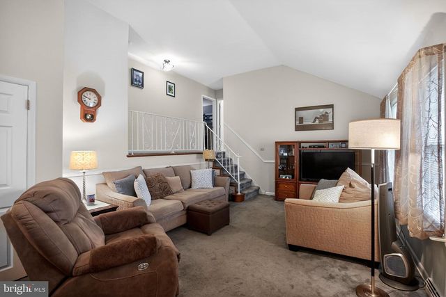 26 NORTHVIEW DR, Glenside, PA 19038