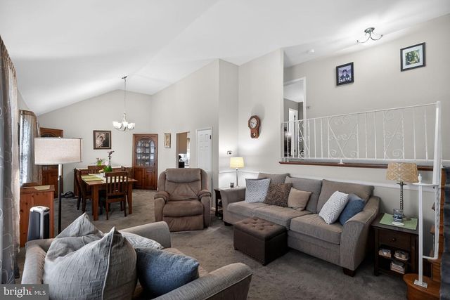 26 NORTHVIEW DR, Glenside, PA 19038