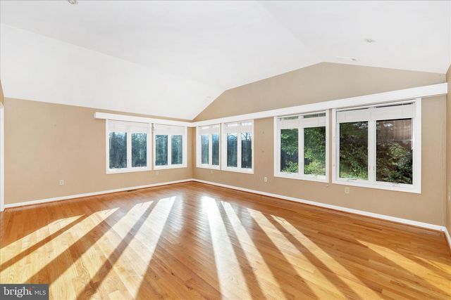 8423 PALMER RD, Middletown, MD 21769