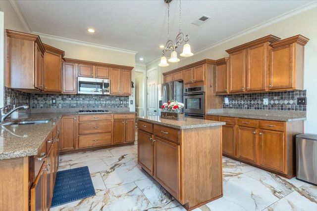 5473 SOUTHERN WINDS DR, Arlington, TN 38002