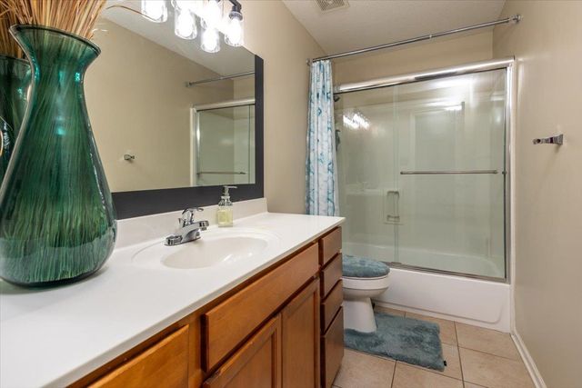 5473 SOUTHERN WINDS DR, Arlington, TN 38002