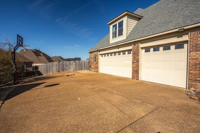 5473 SOUTHERN WINDS DR, Arlington, TN 38002