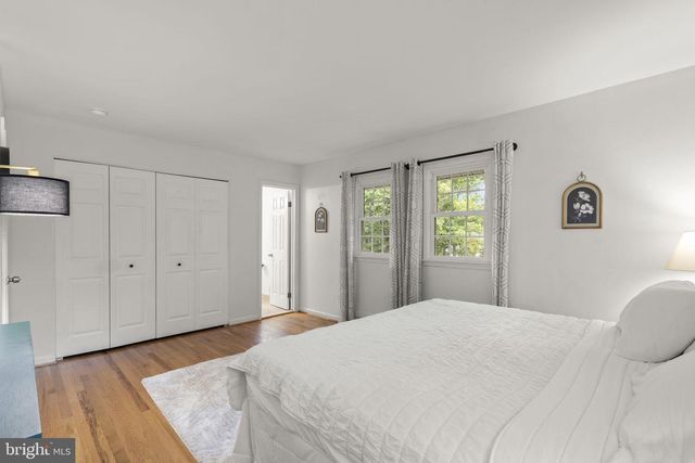 6106 ROXBURY AVE, Springfield, VA 22152