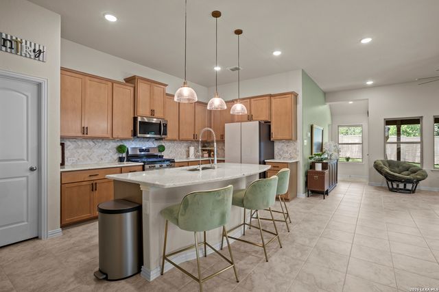102 Bretford, Boerne, TX 78006
