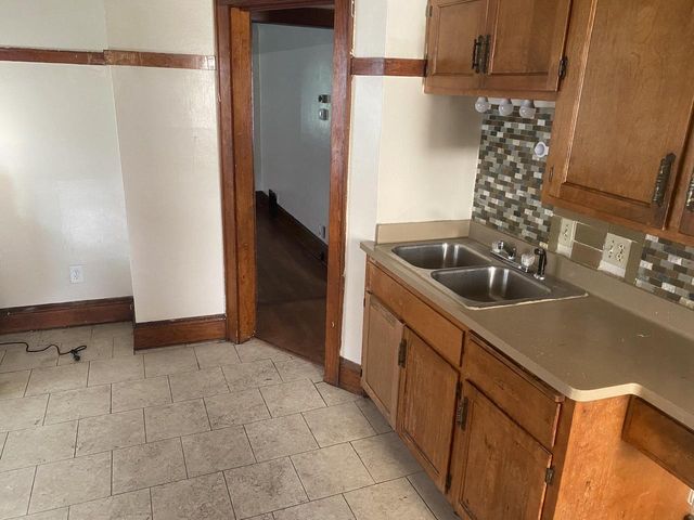 2848 N 50th STREET, Milwaukee, WI 53210