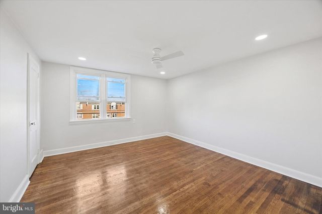 274 N OAK AVE, Clifton Heights, PA 19018