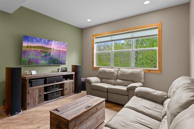S5665 Devils Crown Drive, Baraboo, WI 53913