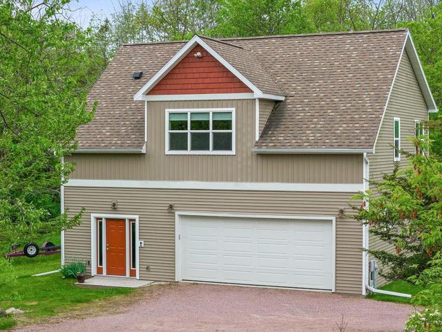 S5665 Devils Crown Drive, Baraboo, WI 53913