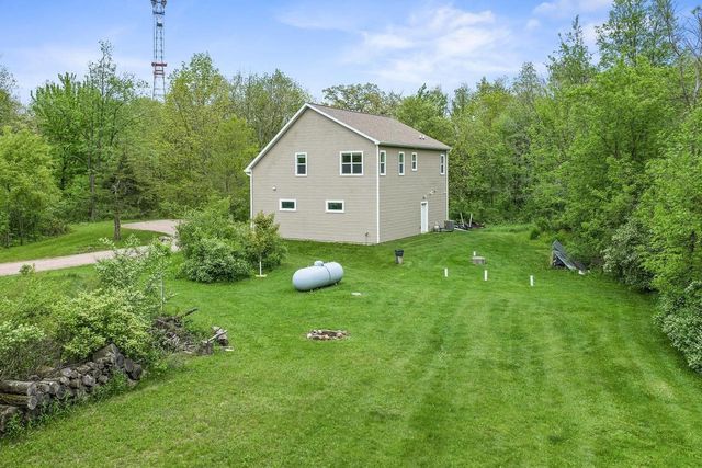 S5665 Devils Crown Drive, Baraboo, WI 53913