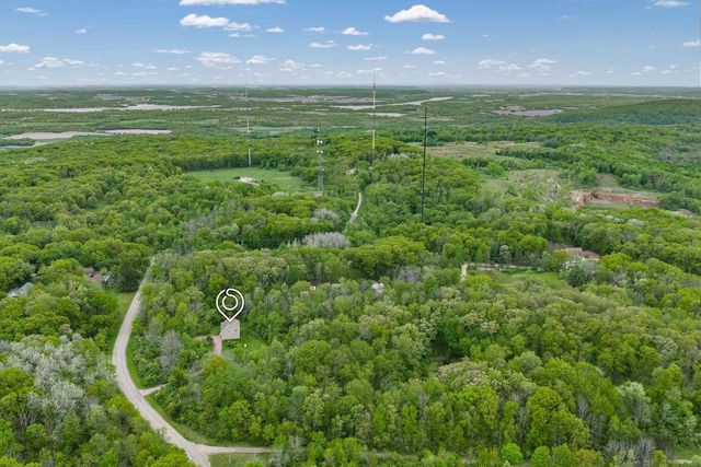 S5665 Devils Crown Drive, Baraboo, WI 53913