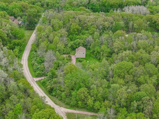 S5665 Devils Crown Drive, Baraboo, WI 53913