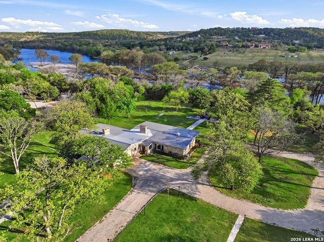 125 MAUK RD, Ingram, TX 78025