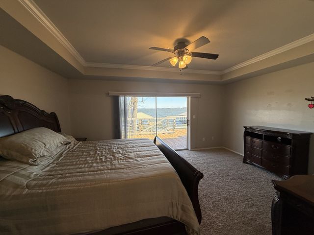 21821 Lakewood Lane, Chandler, TX 75758