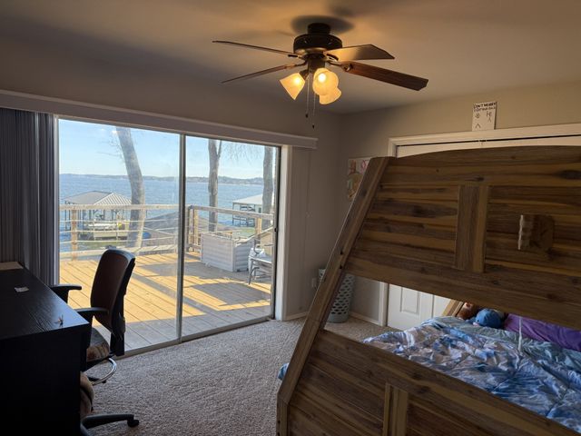 21821 Lakewood Lane, Chandler, TX 75758