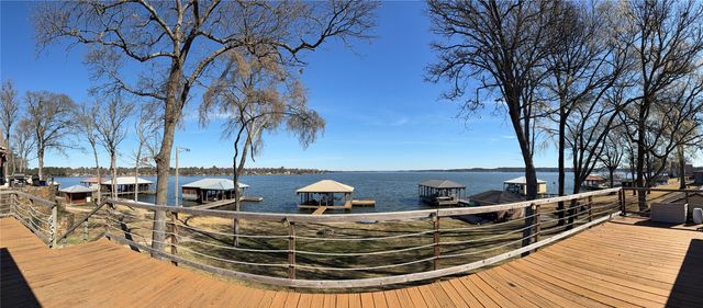 21821 Lakewood Lane, Chandler, TX 75758