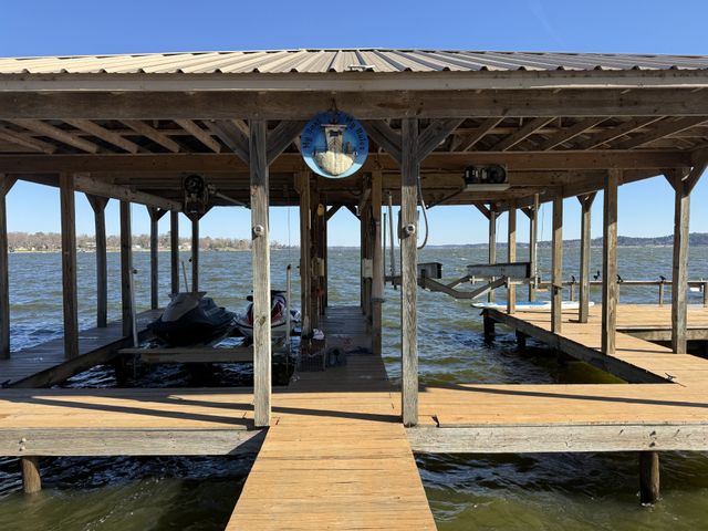 21821 Lakewood Lane, Chandler, TX 75758