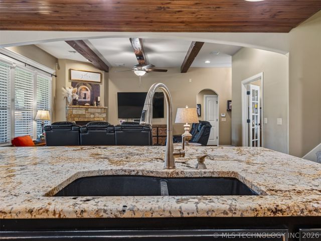 14864 N 148th East Avenue, Collinsville, OK 74021