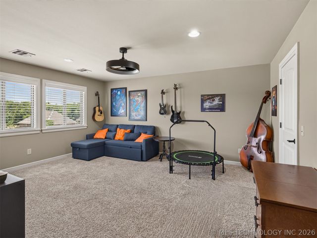 14864 N 148th East Avenue, Collinsville, OK 74021