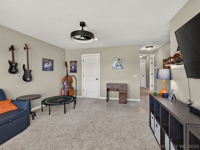 14864 N 148th East Avenue, Collinsville, OK 74021