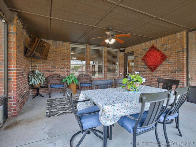 14864 N 148th East Avenue, Collinsville, OK 74021