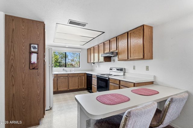 2155 LEISURE WORLD --, Mesa, AZ 85206