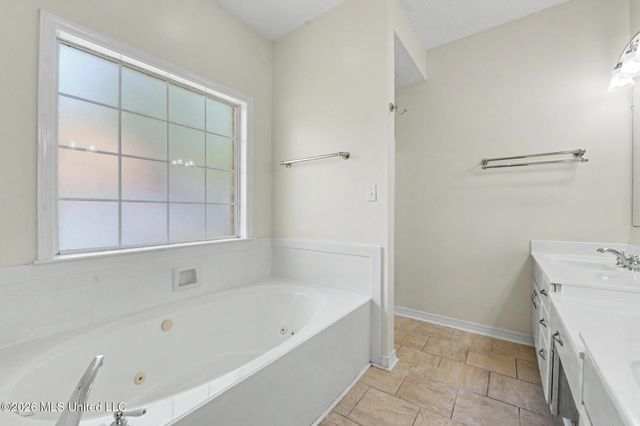 89357 E Diamondhead Drive, Diamondhead, MS 39525