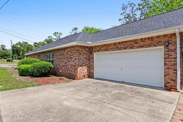 89357 E Diamondhead Drive, Diamondhead, MS 39525