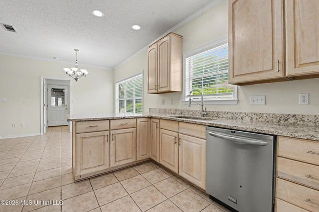 89357 E Diamondhead Drive, Diamondhead, MS 39525