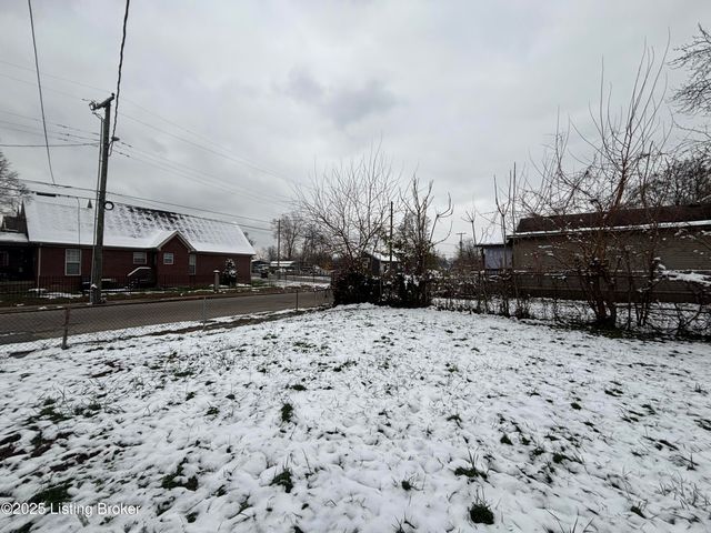 2306 Standard Ave, Louisville, KY 40210