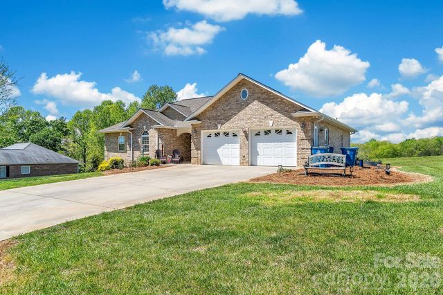 5507 Land Harbour Drive, Granite Falls, NC 28630