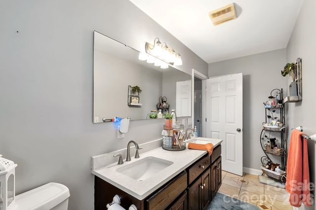 5507 Land Harbour Drive, Granite Falls, NC 28630