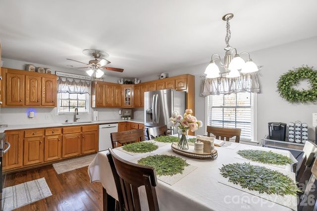 5507 Land Harbour Drive, Granite Falls, NC 28630