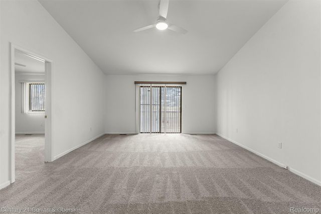 41 Parkplace W, Allen Park, MI 48101