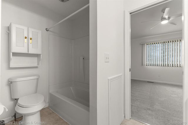 41 Parkplace W, Allen Park, MI 48101