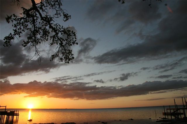 000 BLUFF BOULEVARD, Holiday, FL 34691
