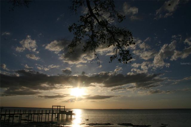 000 BLUFF BOULEVARD, Holiday, FL 34691