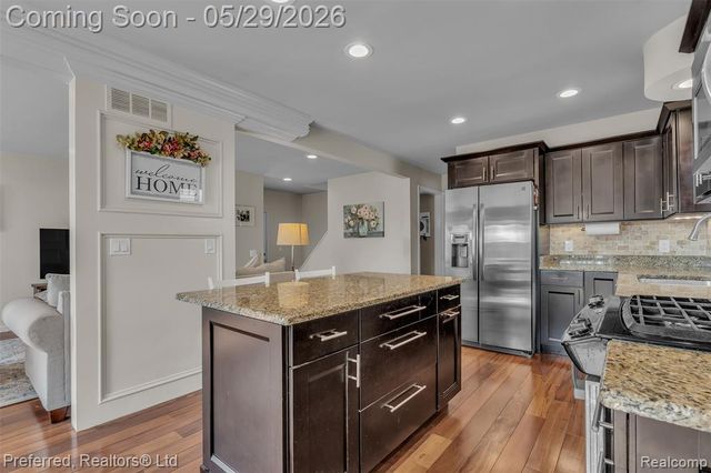 3812 Maiden Street, Waterford, MI 48329
