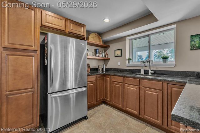 3812 Maiden Street, Waterford, MI 48329
