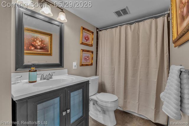 3812 Maiden Street, Waterford, MI 48329