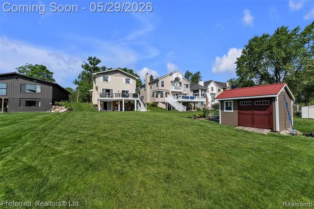 3812 Maiden Street, Waterford, MI 48329