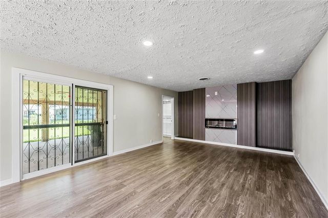 1323 Sally Mae Street, Lake Charles, LA 70601