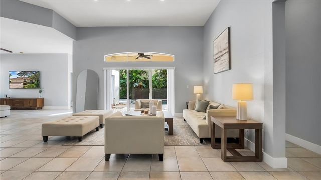 5252 NW 51st Street, Coconut Creek, FL 33073