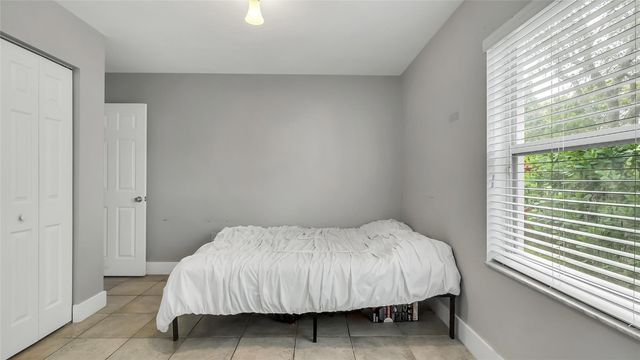 5252 NW 51st Street, Coconut Creek, FL 33073